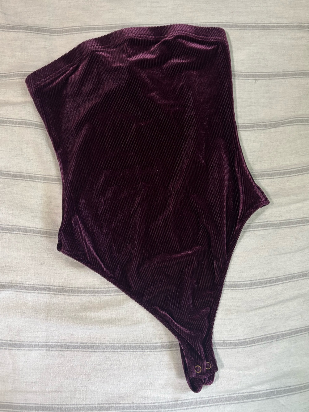 Velvet Strapless Ribbed Bodysuit in Deep Plum